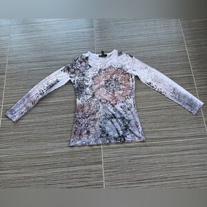 INC International Concepts White and Gray Patterned Top size medium